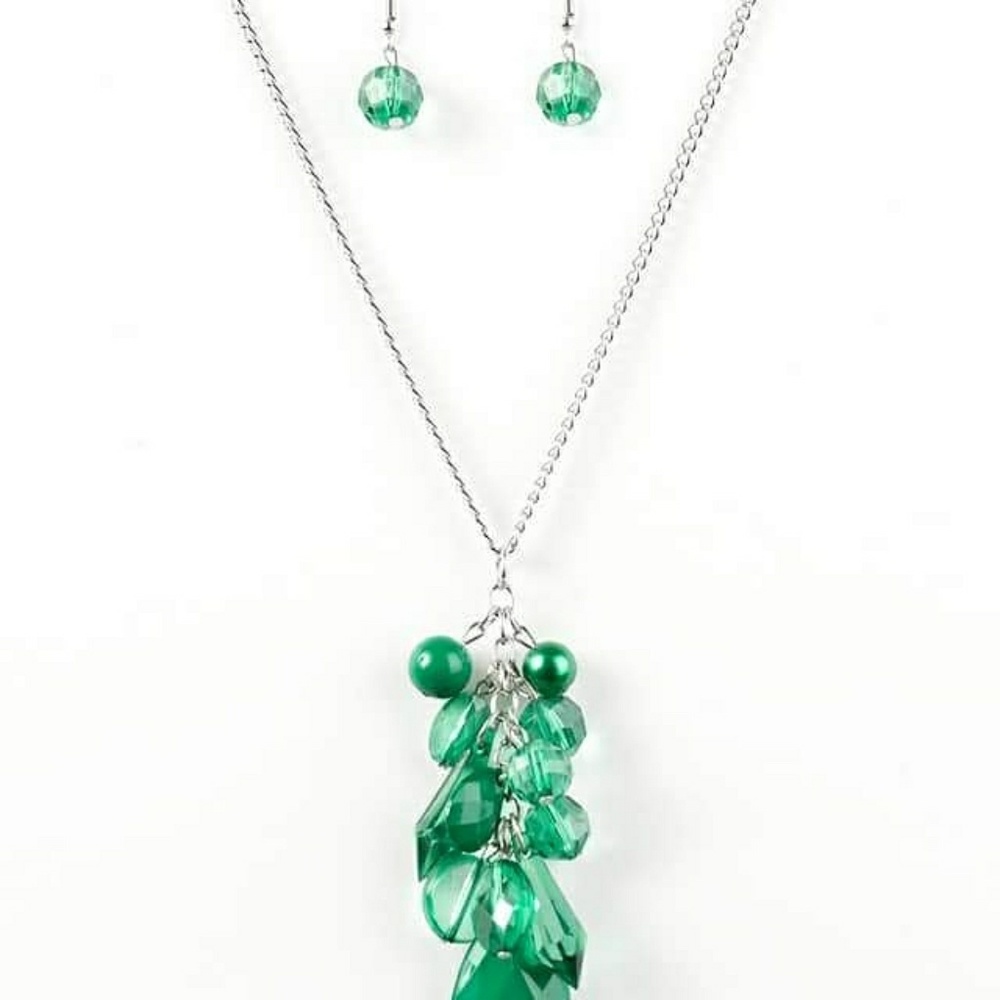 Jewelry - Picture 4 of 8